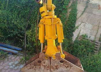 Sprzedam 2 czerpaki hydrauliczne rotator do koparki,