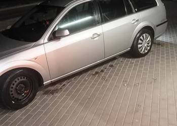 Ford Mondeo MK3 kombi po kolizji