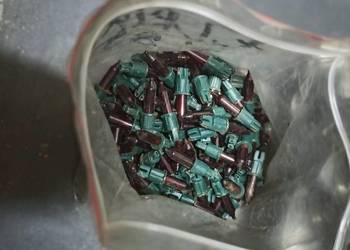 Żarówki lampek świątecznych