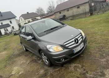 Mercedes B180cdi AUTOMAT 2011r . 197000km