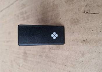 Przycisk włącznik dmuchawy nawiewu Fiat 126p Maluch FL