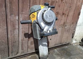 Młot spalinowy udarowy wyburzeniowy Wacker Neuson BH55