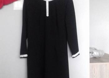 Sukienka czarna z zdobieniem przy kołnierzyku i na mankietach, Spandex, Pol