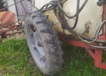 Opryskiwacz ciągany 12 m SAM