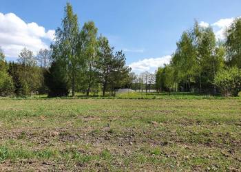 Działka nad jeziorem Harsz