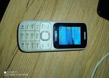 Sprzedam telefon maxcom mm129 Dual SIM