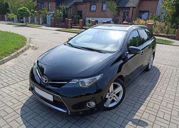 2015_2.0D4D 126KM_SPORT_NAVI 3D_KAMERA_KEYLESS_PARKTRONIK_TEMPOMAT