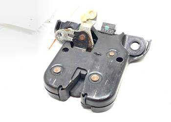 ZAMEK KLAPY TYŁ AUDI A3 8P Hatchback 03-13