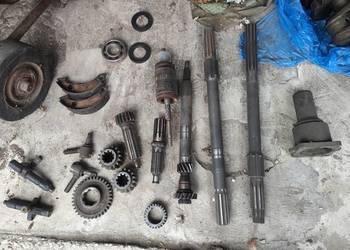 części do URSUS c 330 - koło zwolnicy duze - półoś - wał korbowy...