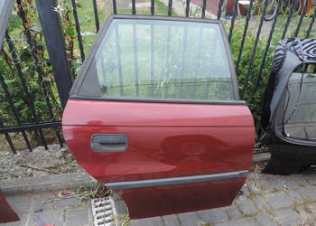 OPEL ASTRA F HB 5D DRZWI PRAWY TYŁ KOLOR Z594