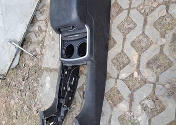 Chrysler 300s, Dodge Challengera, Charger tunel środkowy, konsola środkowa