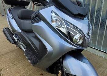 SYM Maxsym 400 nie honda yamaha suzuki