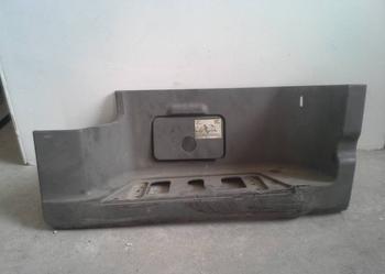 Stopień prawy actros niski 9436600901 uszkodzony
