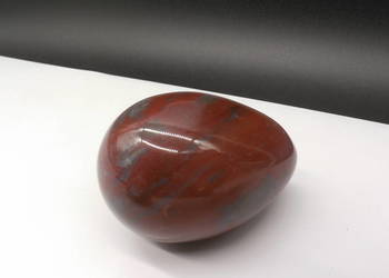 Jaspis Polichromowy – Dekoracyjne Jajo