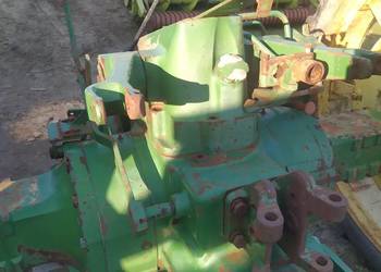 Podnośnik John Deere 3130