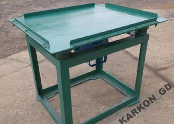 Stół wibracyjny z elektrowibratorem KARKON 72 cm
