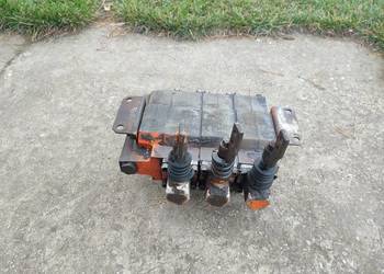 Rozdzielacz hydrauliczny unhz 750 czeski , cyklop