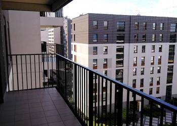 Siatka na balkon przeciw ptakom montaż bez wiercenia Warszawa Kocie Siatki