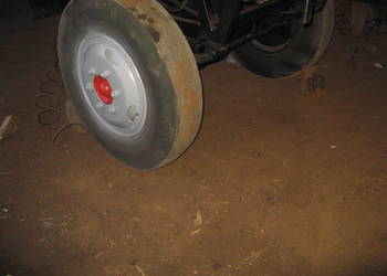 Sprzedam oś na koła bliźniaki