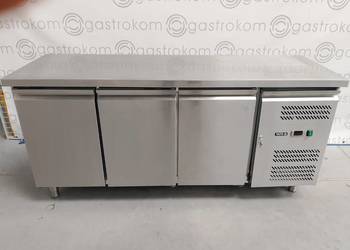 STÓŁ CHŁODNICZY 339L 3 DRZWIOWY YATO YG-05258