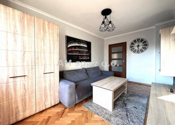 Oferta wynajmu mieszkania 48.5m2 3 pokojowe Krosno Lewakowskiego