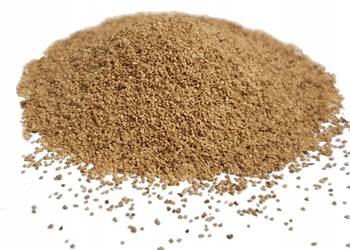 Ścierniwo-piasek z łupin orzecha włoskiego 1kg GN80 0,2-0,45 mm