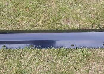 LISTWA PROGOWA LEWA MERCEDES W204 LIFT KOMBI A2046900340