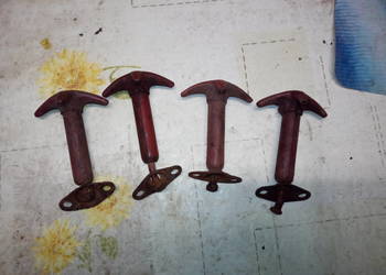 Kotwiczki maski Willys MB , FORD  GPW