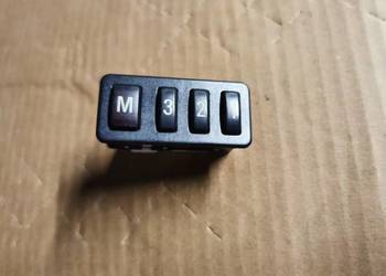 Przycisk pamięci fotela BMW E38 E39