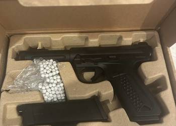 pistolet AAP-01 green gas praktycznie nowy