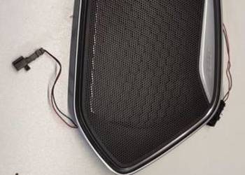 AUDI Q3 8U OSŁONA GŁOŚNIKA DRZWI PRAWY PRZÓD BOSE 8U0035420A