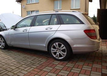 Mercedes C klasa 220 2.2 CDi 170 Automat Avantgarde 2010/2011r
