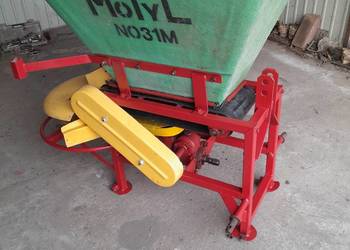 Rozsiewacz nawozu motyl