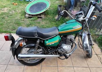 Motocykl Honda 185T