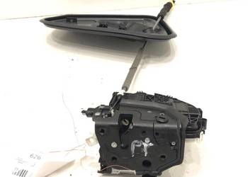 ZAMEK DRZWI PRAWY TYŁ AUDI A4 B9 Sedan/Limuzyna 8X0839016F