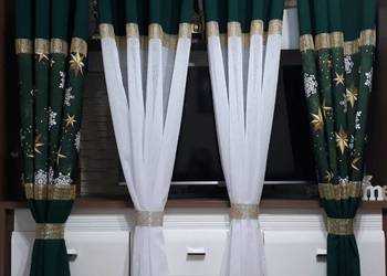 Zasłony świąteczne butelkowa zieleń 2 sztuki