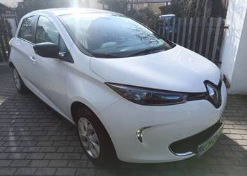 Renault Zoe 2016 km 50.000 km bateria 95℅jazda za darmo Super stan