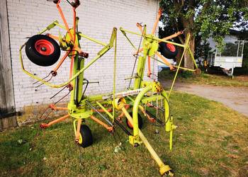 Przetrząsarka / przewracarka Claas Volto540H