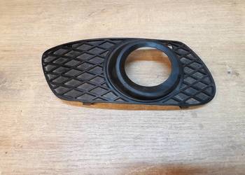 MERCEDES ML W164 KRATKA HALOGENU PRAWA PRZÓD A1648851023