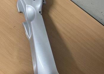 Piaggio MP3 125/250 osłona boczek podnóżek owiewka bok boczna