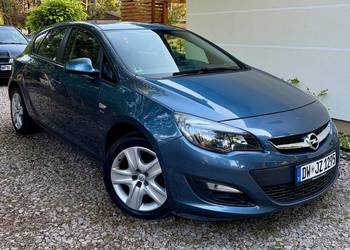 Opel Astra J 1.4t Polift * Oryginalny lakier*