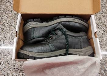 Obuwie ochronne robocze Feldtmann 42 nowe