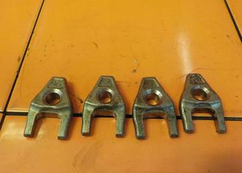 NAVARA D23 X-KLASA MASTER 2.3 DCI 22r YS23 mocowanie stopka wtrysku