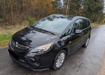 Opel Zafira C (2011 - 2019) 1.6 CDTI 7-OSOBOWA START - STOP - COSMO, KAMERA Opel Zafira C (2011 - 2019) 1.6 CDTI 7-OSOBOWA START - STOP - COSMO, KAMERA