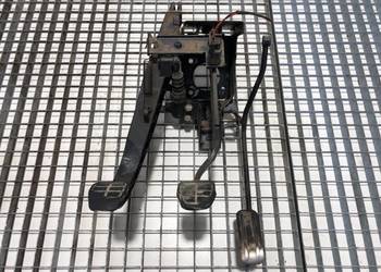 PEDAŁY VW TRANSPORTER T4 90-03 701721315B 2.4 78KM