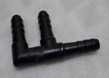 Trójnik podpięcia wężyków w zbiorniku na detergent, Powermed FD-2034 (PM-FD