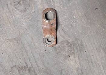 Uchwyt do tłumnika przedni cz 350