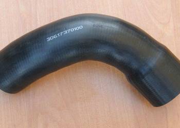 PRZEWÓD GUMOWY INTERCOOLERA VOLVO V40 30617370