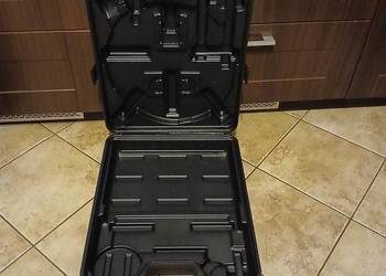 Walizka plastikowa nowa