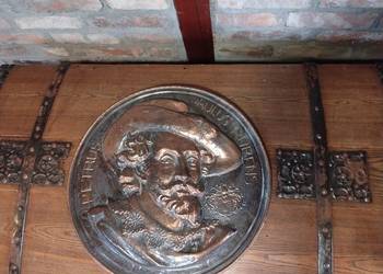 Petera Paul Rubens Petrus. Płaskorzeźba z miedzi. Ozdoba i malarstwo